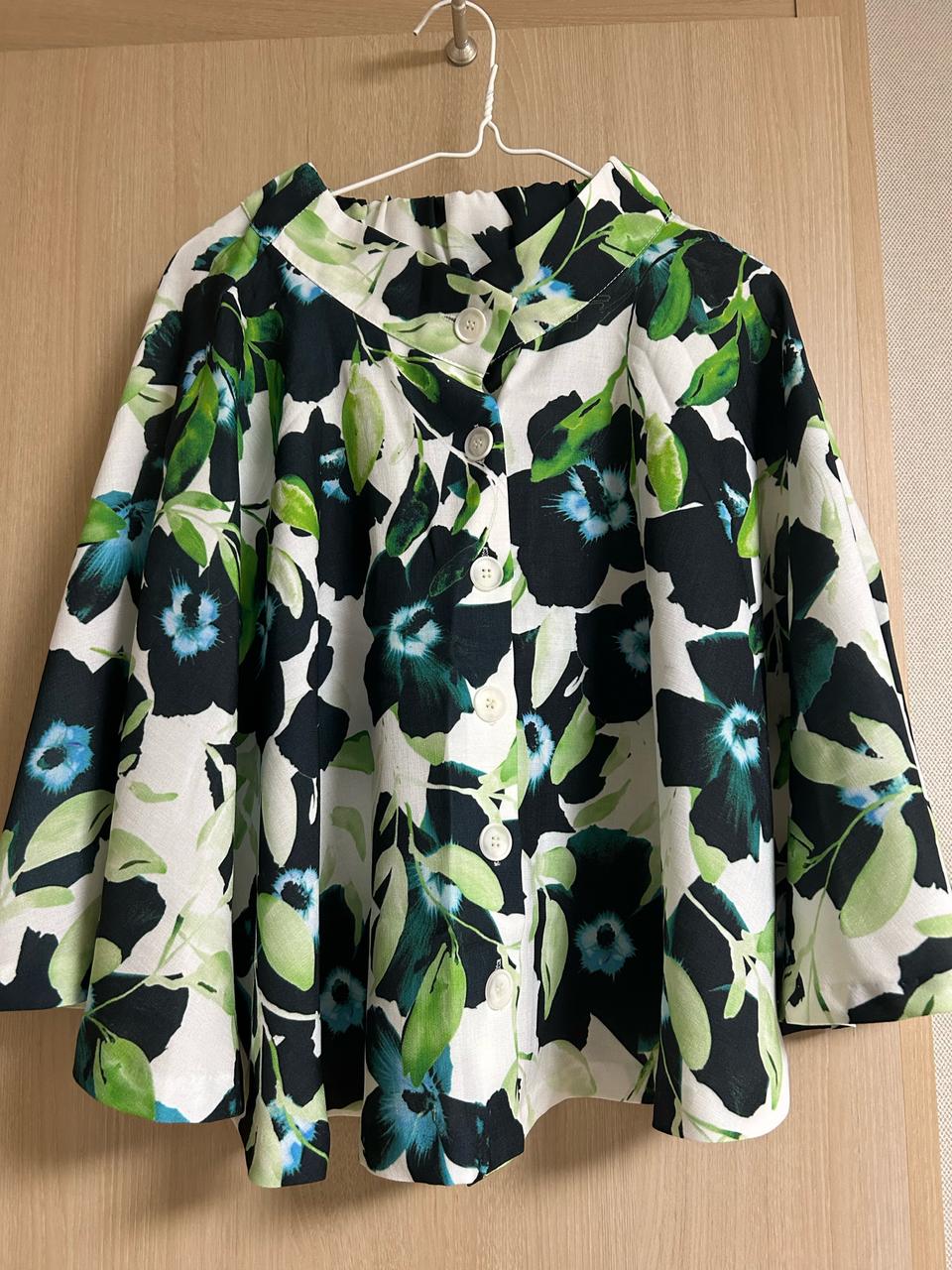 플라워 패턴 스커트