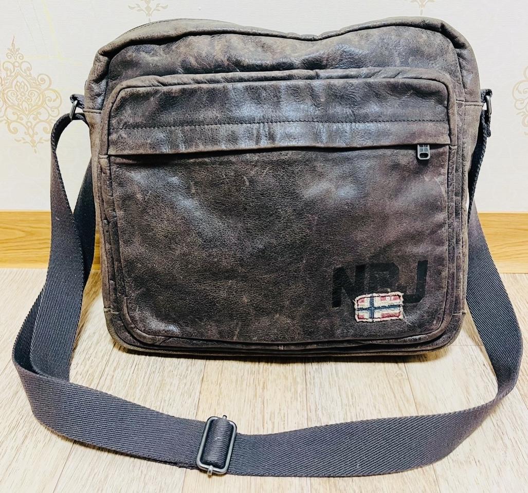 나파피리(NAPAPIJRI) 빈티지 숄더백(택배비포함)