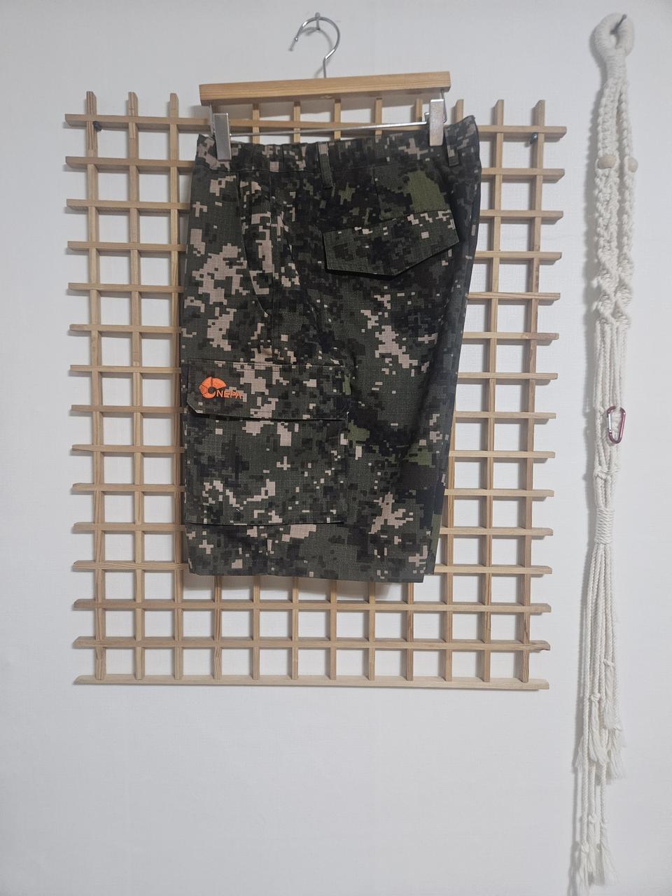 네파 개구리복 카고 반바지 미착용 새옷! 32/34