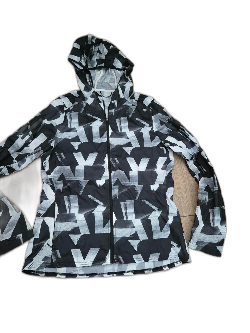 아디다스 바람막이