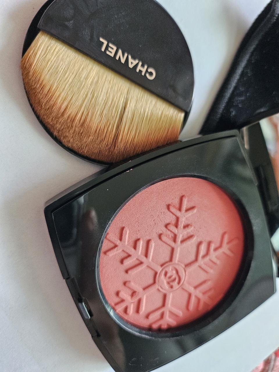 샤넬 한정판 볼터치 치크(가격내림)