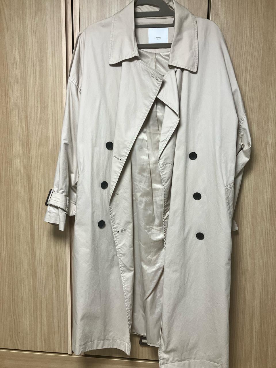 백화점 구매 / 망고 트랜치 고트