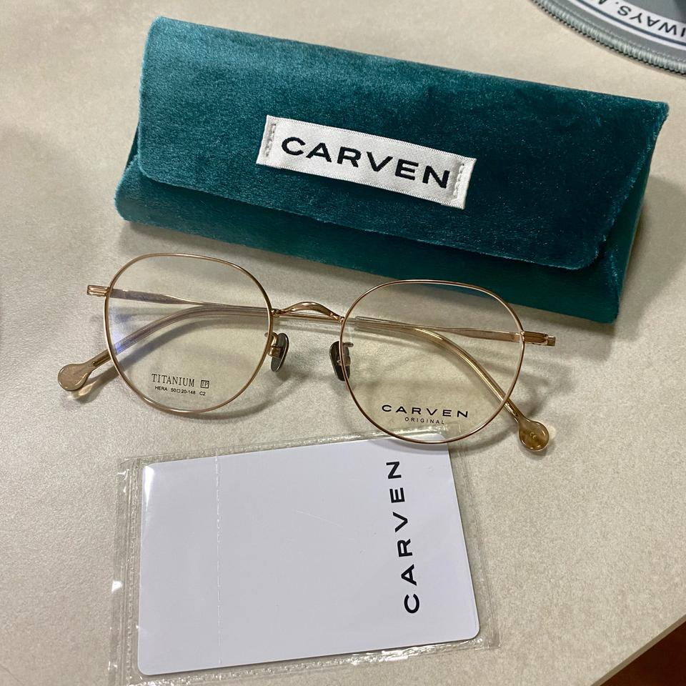 미착용 새상품) 까르뱅 티타늄 안경테 - 헤라 골즈골드