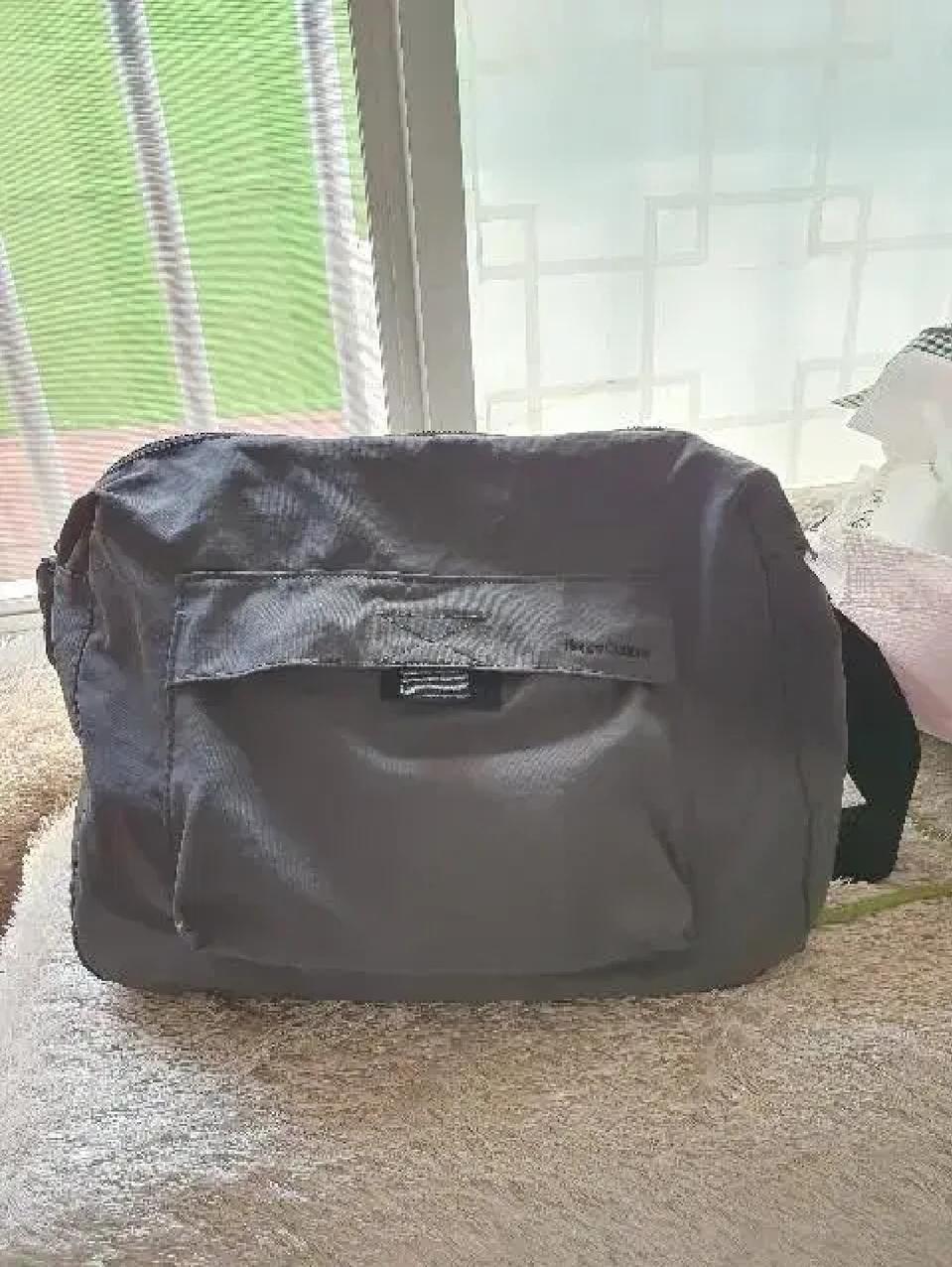 핸리코튼 크로스백