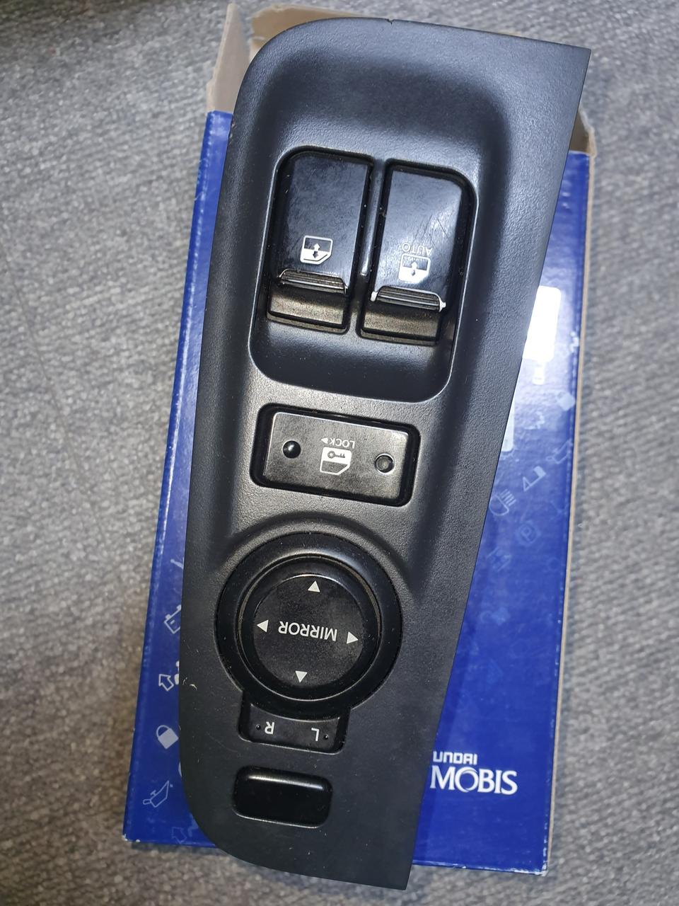 그랜드 스타렉스 윈도우 SW 박스