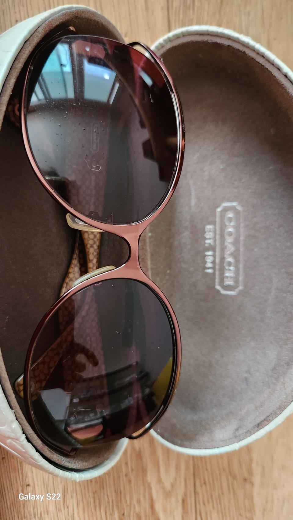 복고풍 브랜드 선그라스.안경테