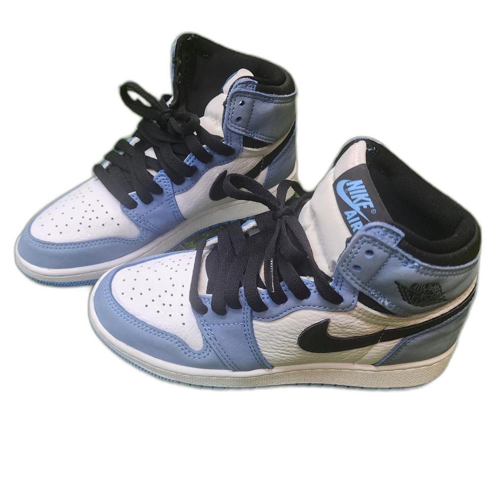 조던1 하이 유니버시티블루230