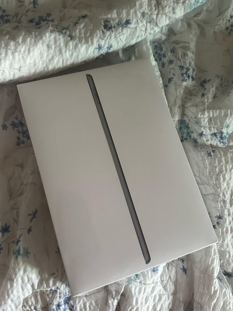 아이패드 9세대 미개봉