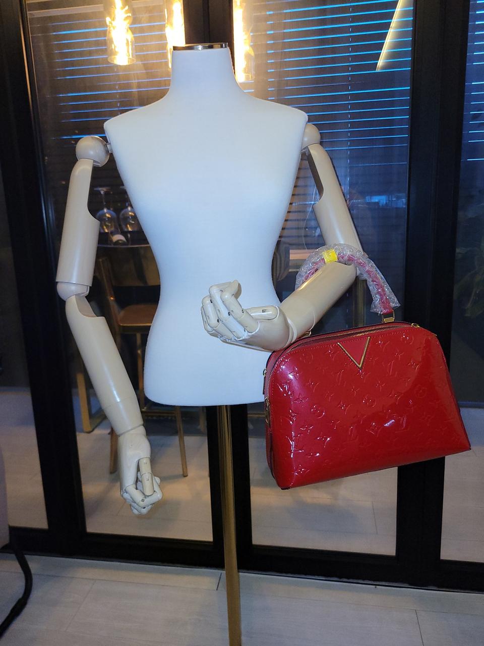 (추석 할인)샤넬 디올 루이비통 구찌 정품 가방 피똥쌈가격은 다다릅니다