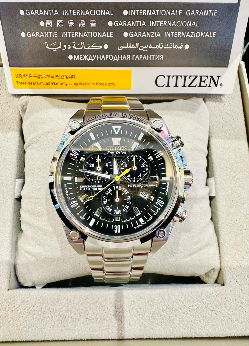 시티즌 에코드라이브 퍼페츄얼 캘린더 판매합니다.