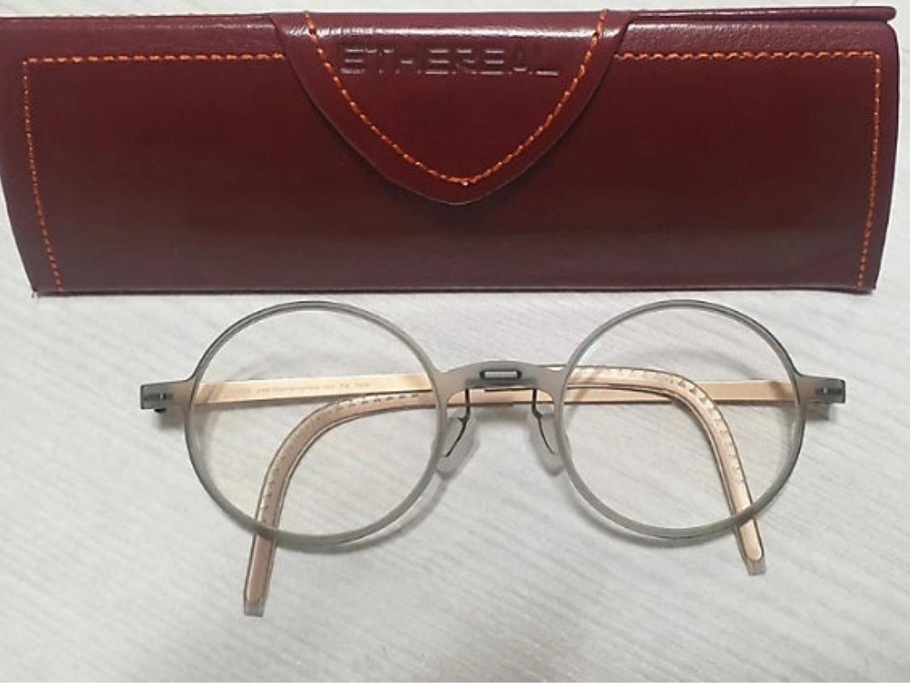 이써리얼 티타늄 안경테 아동 안경테