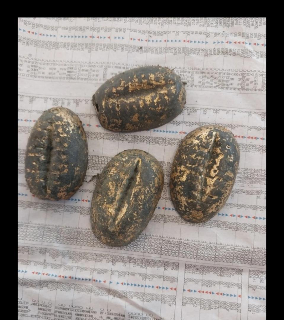 오래된 골동품 동전금화