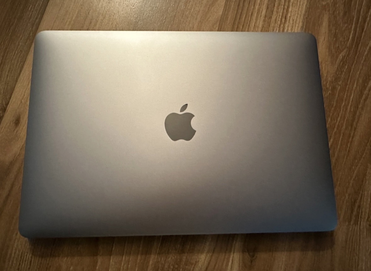 맥북 에어 M1 배터리 100