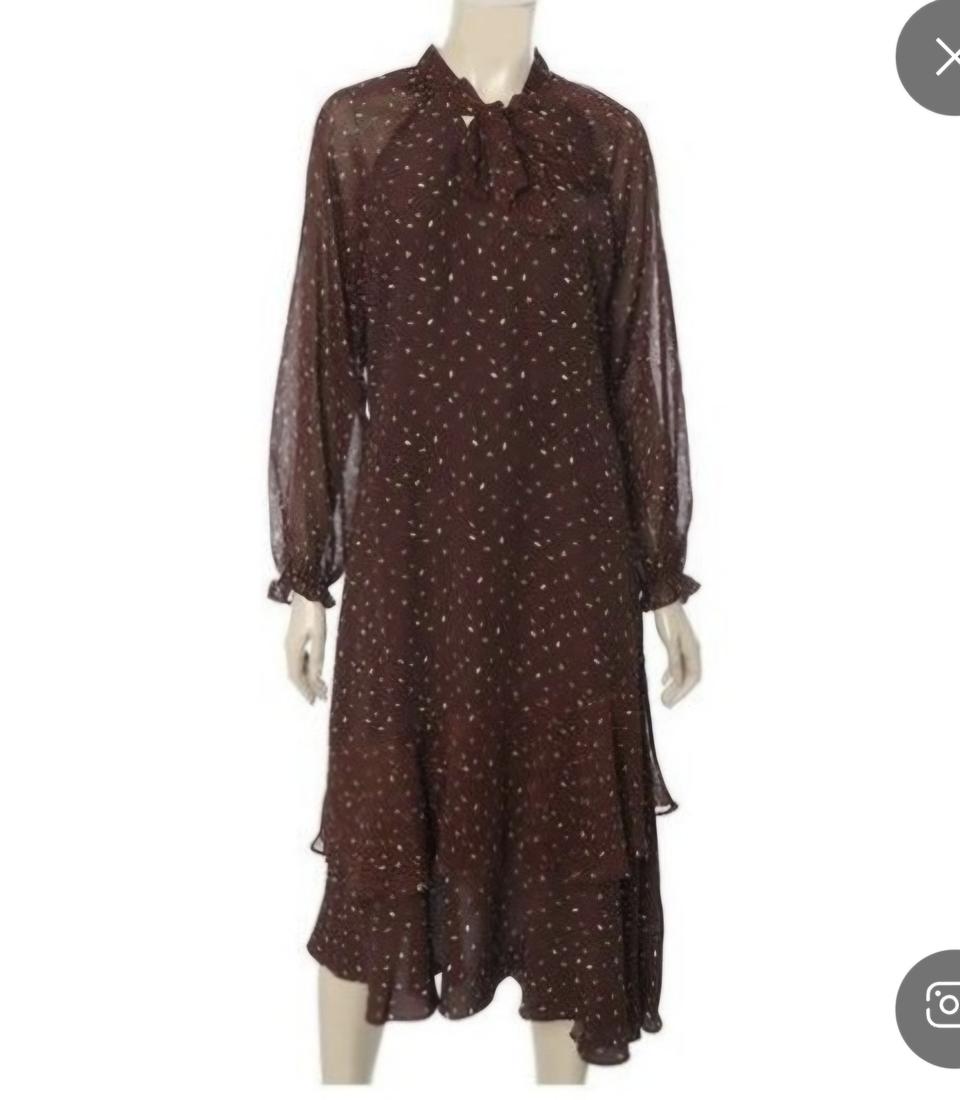 새상품 S 브이넥 타이 원피스 써스데이아일랜드 t196mop149w