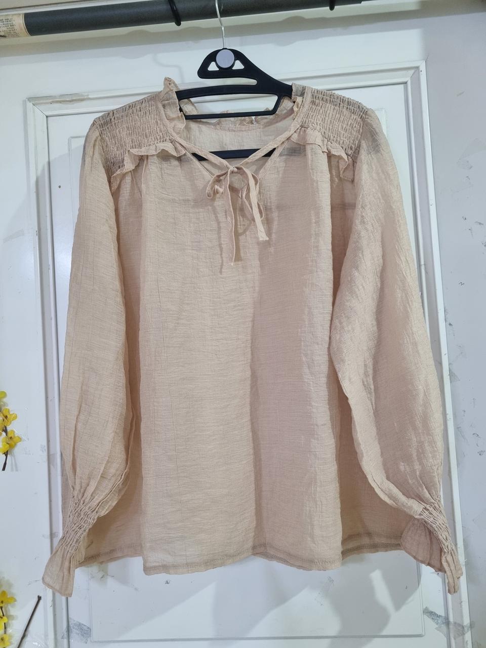 간절기.빅사이즈.  블라우스.   거의새거