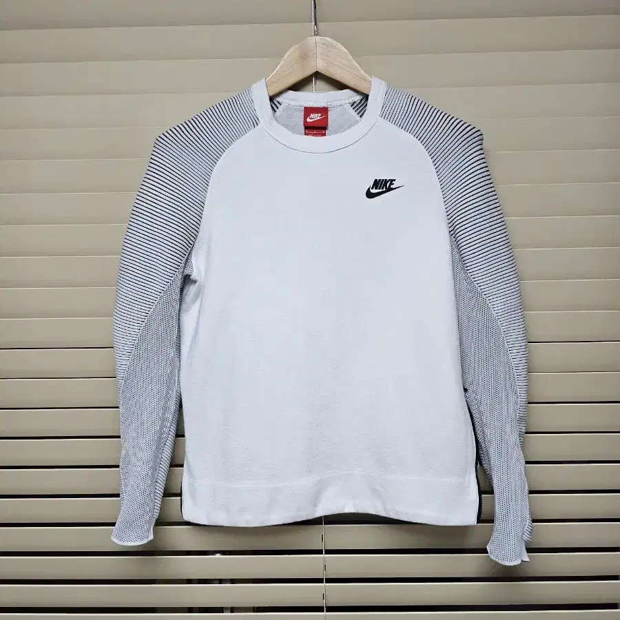 나이키 여성 맨투맨 M