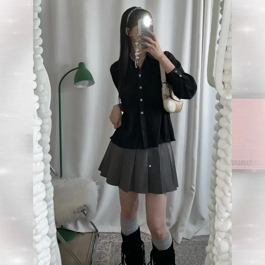 블랙 플리츠 셔츠 블라우스