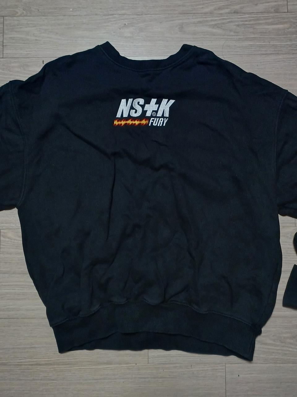 네스티킥 쭈리 맨투맨