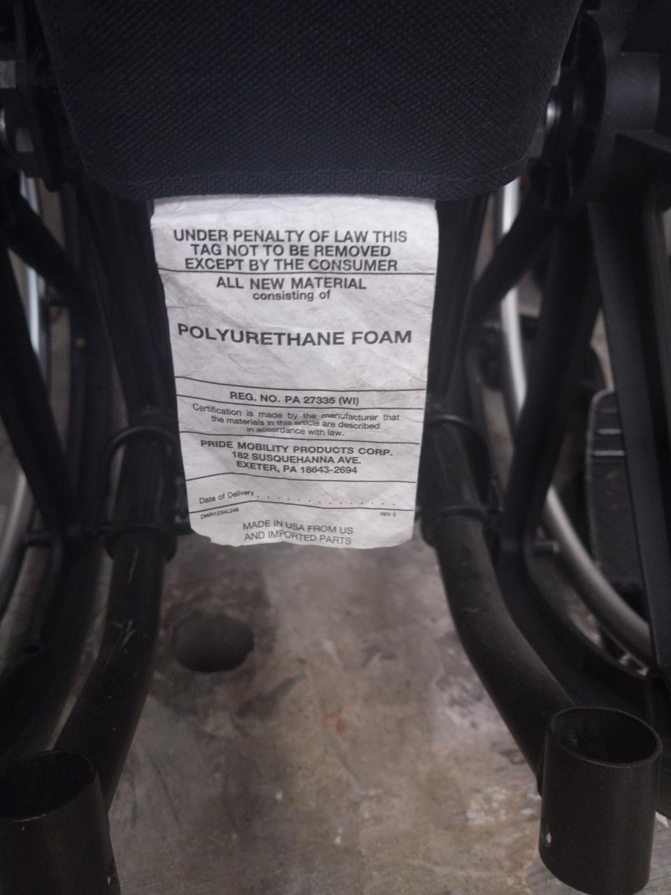 캐나다산 휠체어