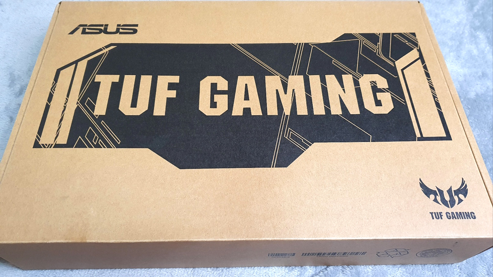 (배송비무료)고사양 게이밍 노트북 팝니다