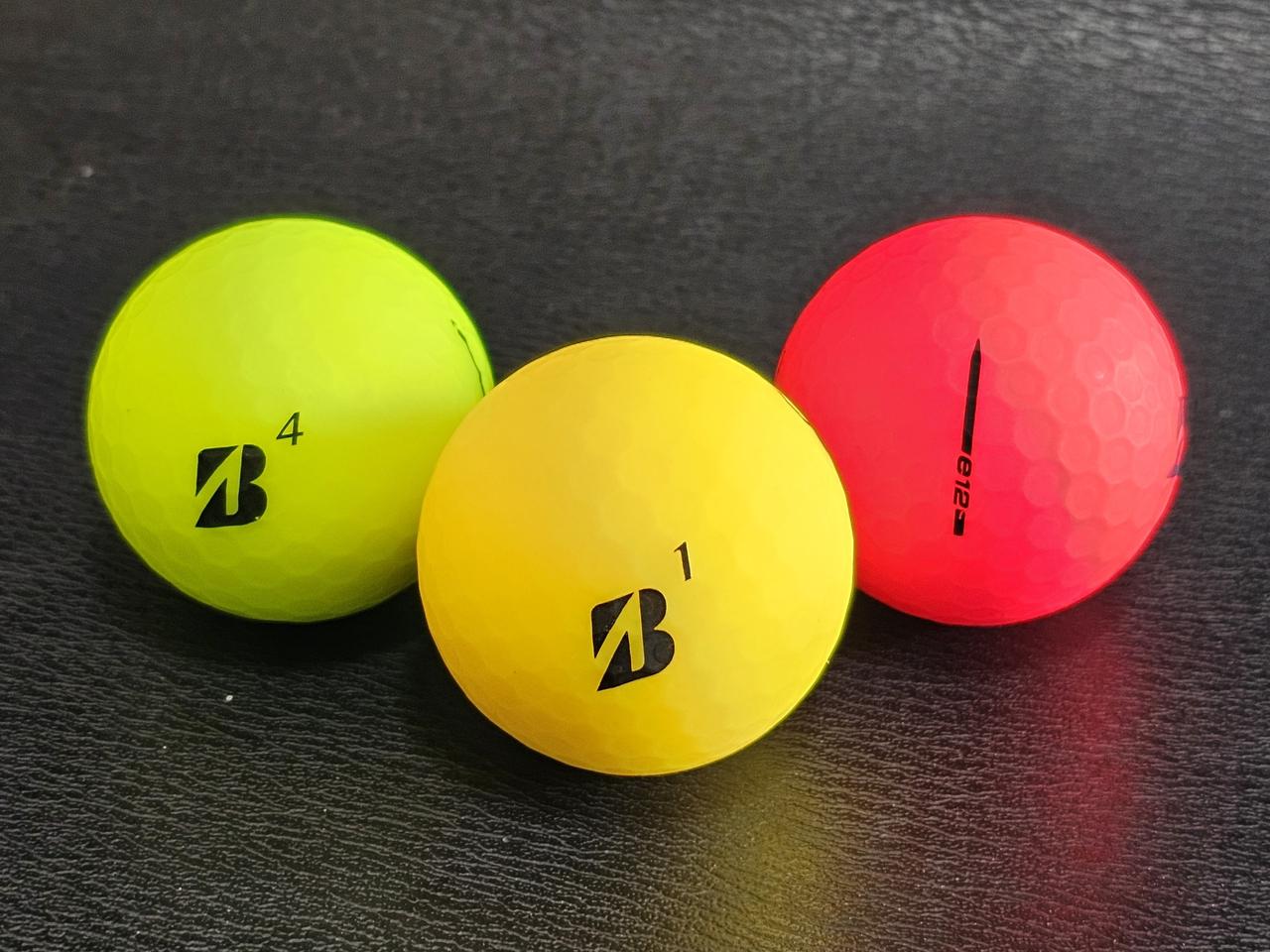 브리지스톤 e12 컨택트  3피스 컬러볼 A+급 24개  골프공 로스트볼