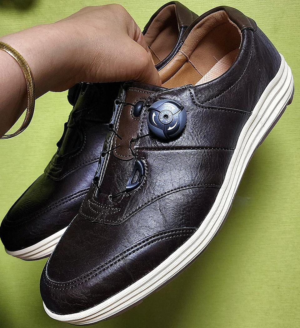 ✔새상품 국산골프화.260 ㅡ루시3898