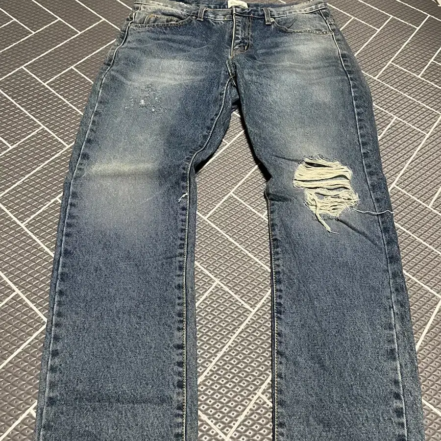 16.디스트로이드 진