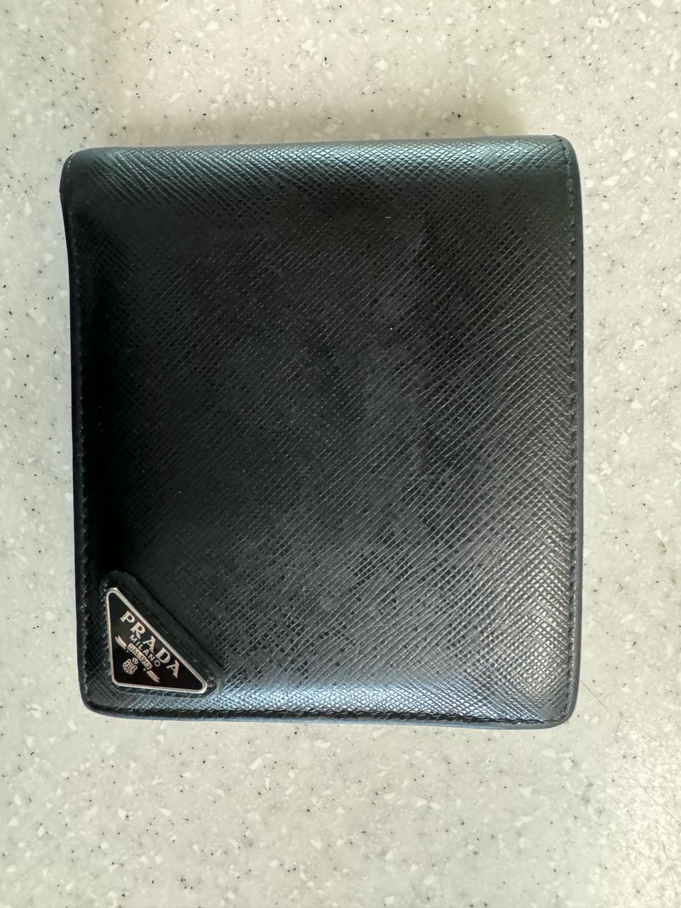 프라다 반지갑