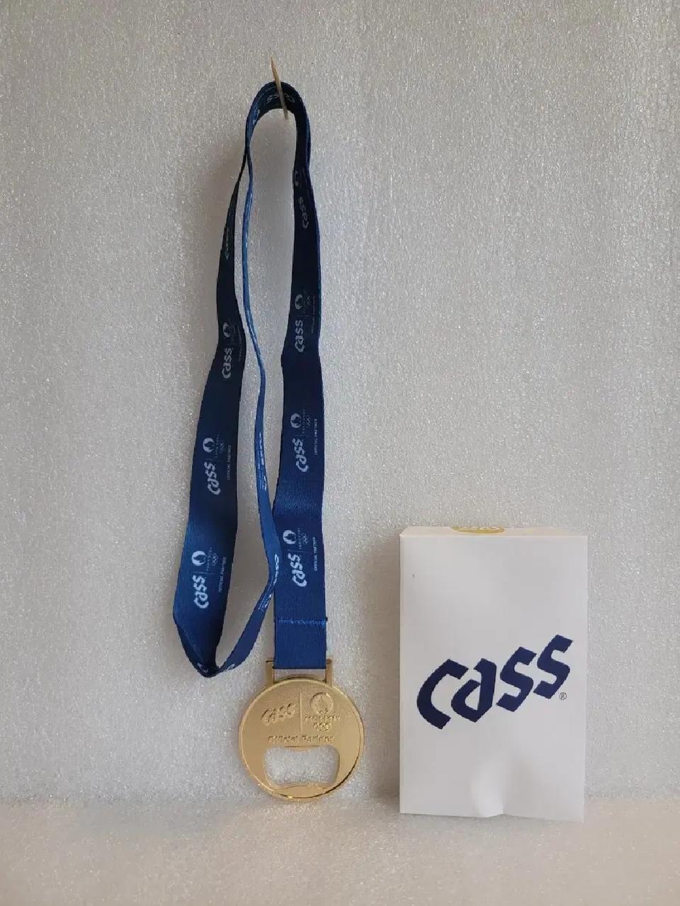 파리 올림픽 카스 메달 오프너 병따개