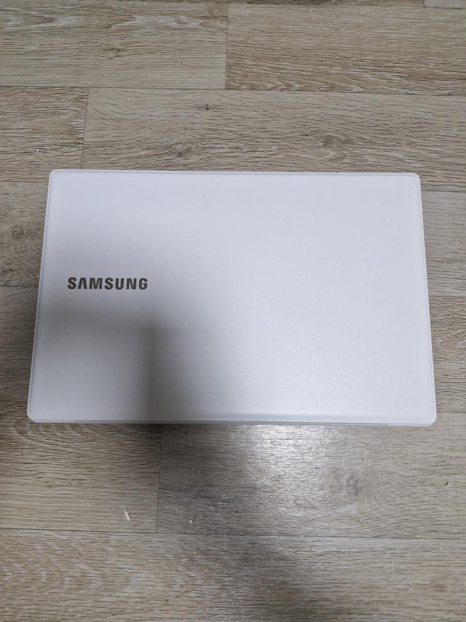 삼성 노트북 (부품용)