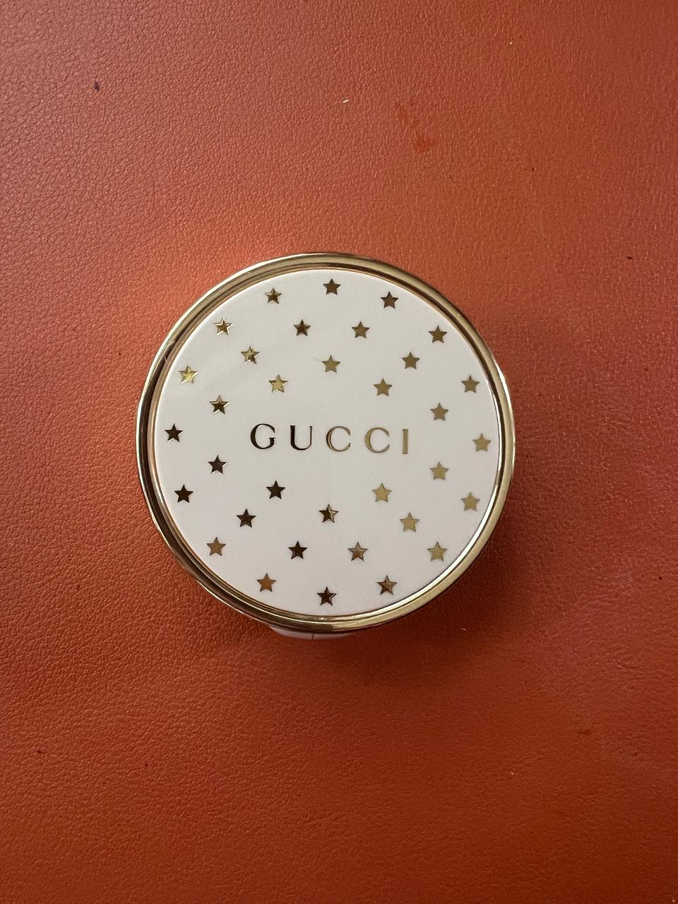 구찌 블러시 03래디언트핑크 색상