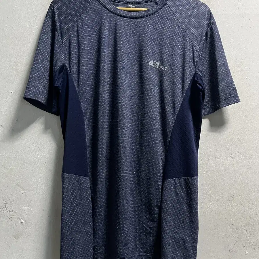 100 레드페이스 아웃도어 등산 기능성 스판 반팔 티셔츠 정품