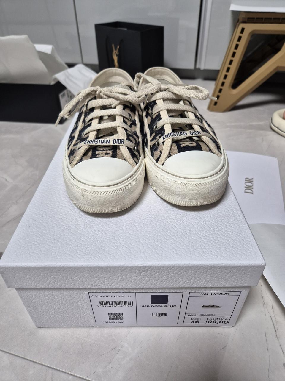 디올 오블리크 스니커즈36