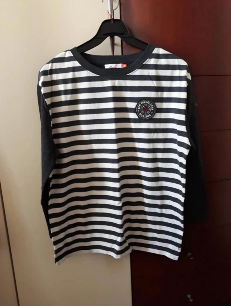 뒤포인트스트라이프티셔츠