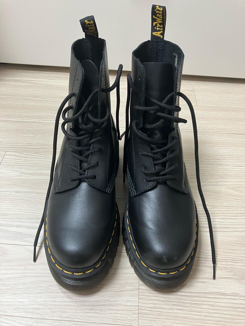 닥터마틴 오드릭 8i