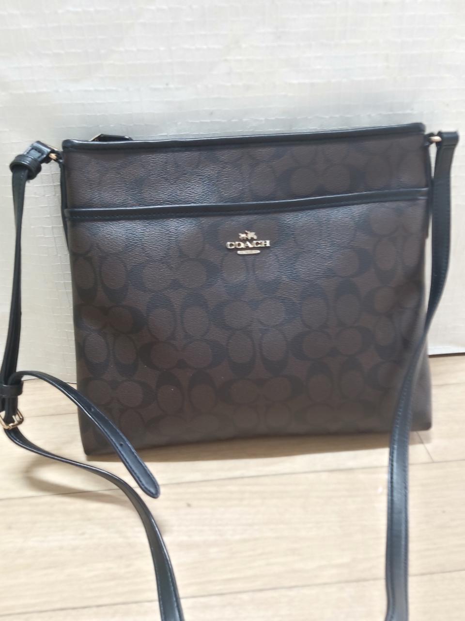 코치 크로스가방