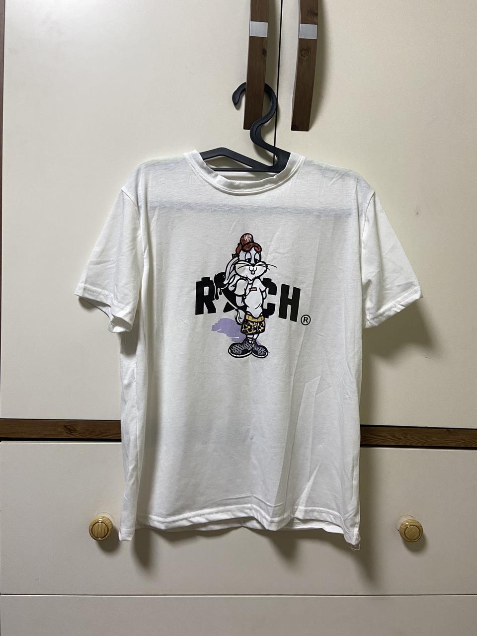 바니 반팔티 새상품 3000원