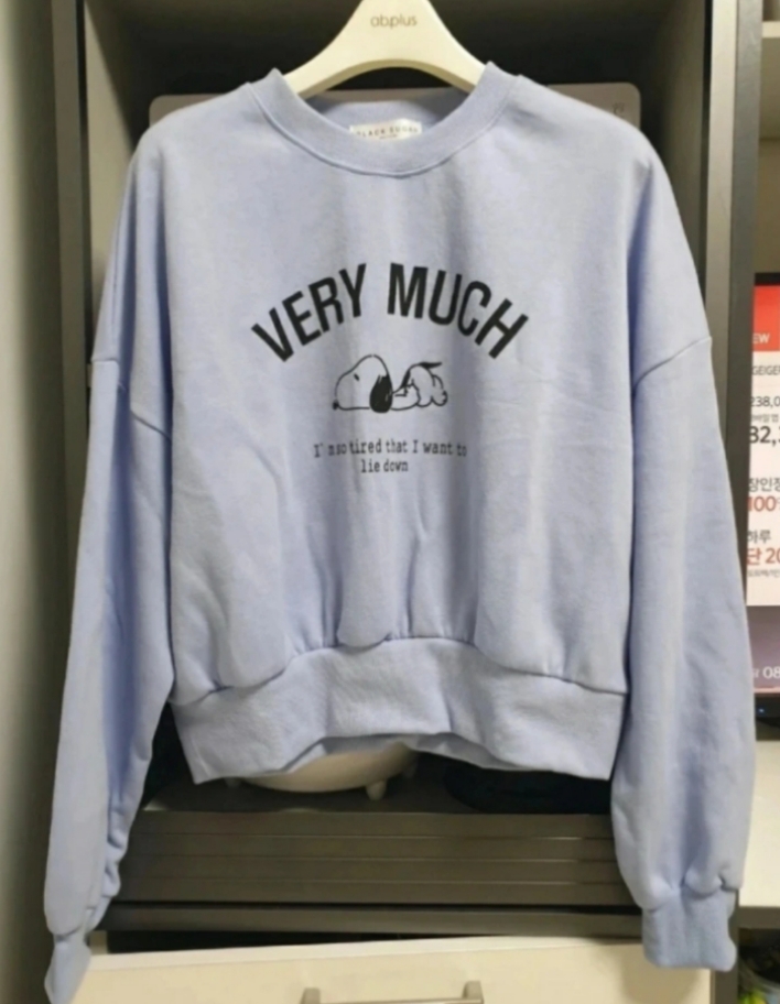 (새상품)스누피 크롭 맨투맨 (가격내림)