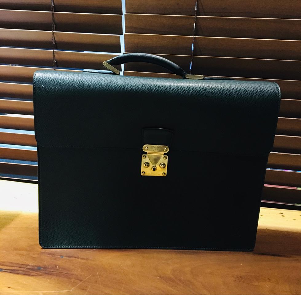 정품 루이비통 타이가 서류가방 노트북가방