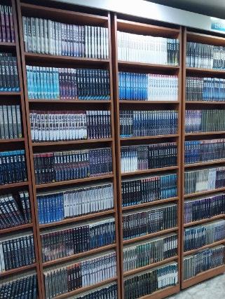 로맨스소설 100권 10만원 3천권 210만원 만화책장 700개 개당2만