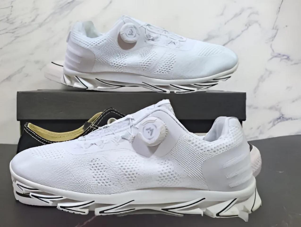 밀포드 보아 트레킹화 270