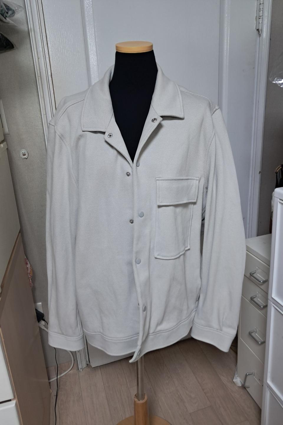 코스 COS 자켓 L사이즈(약100~105)상태최상