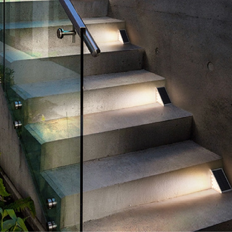 [무료배송]LED 태양열 조명 전구 계단 코너등 정원등 야외조명1세트