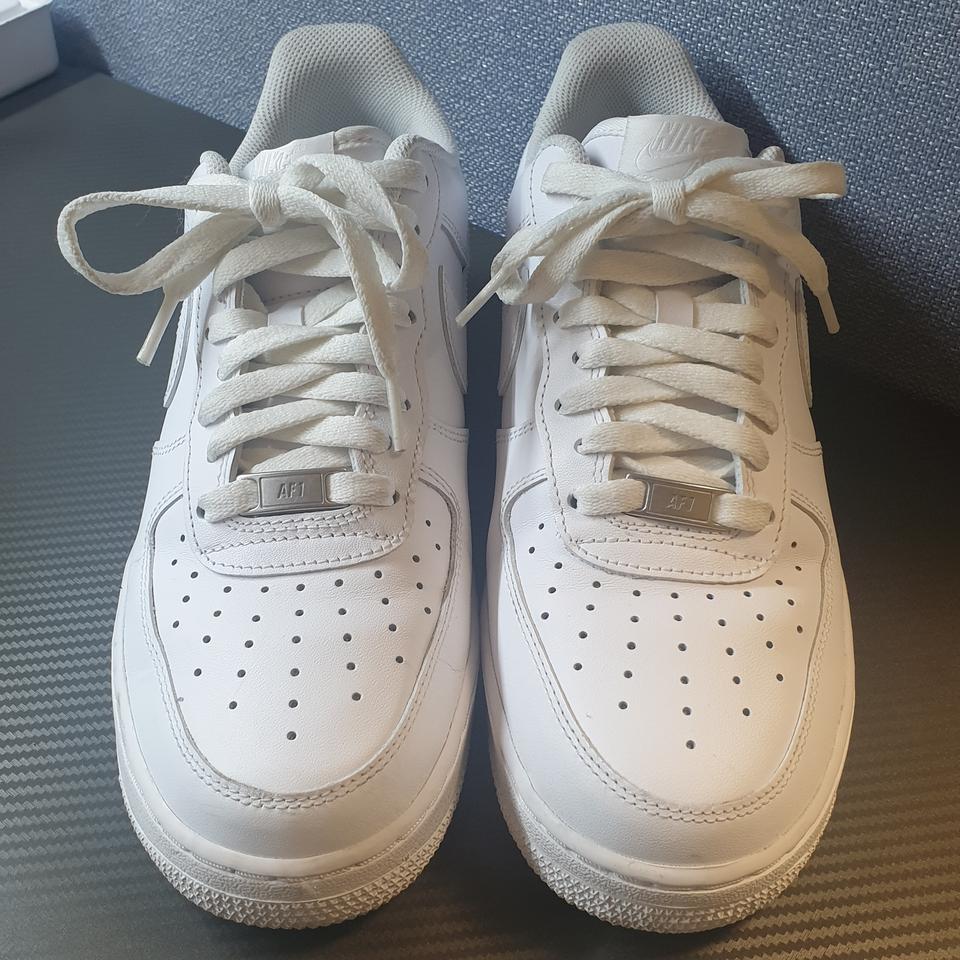 나이키 에어포스 (270)