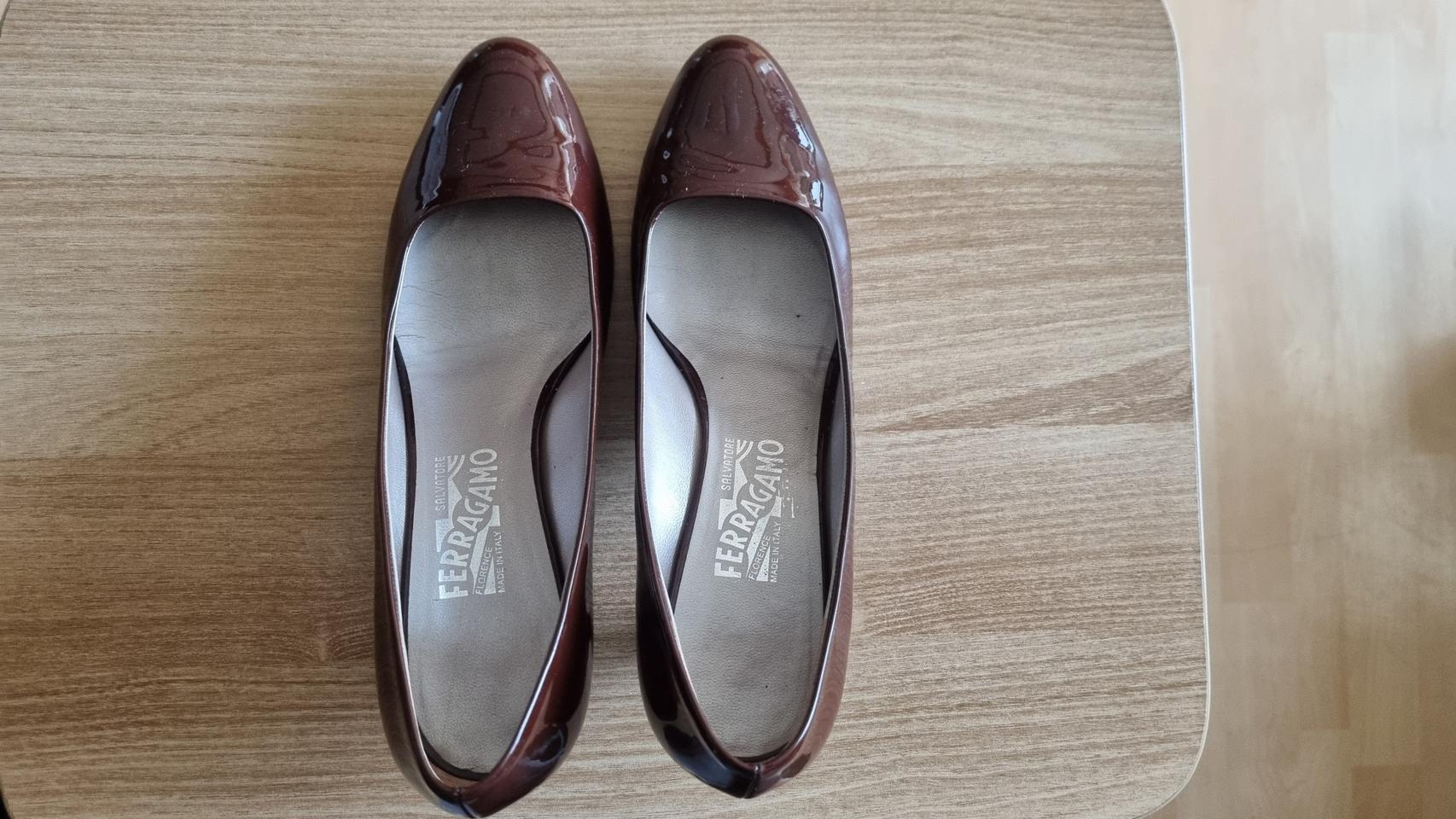 (정품)페레가모 여자구두.
