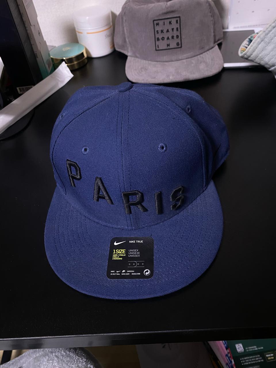 나이키 파리 생제르맹 모자 새 상품