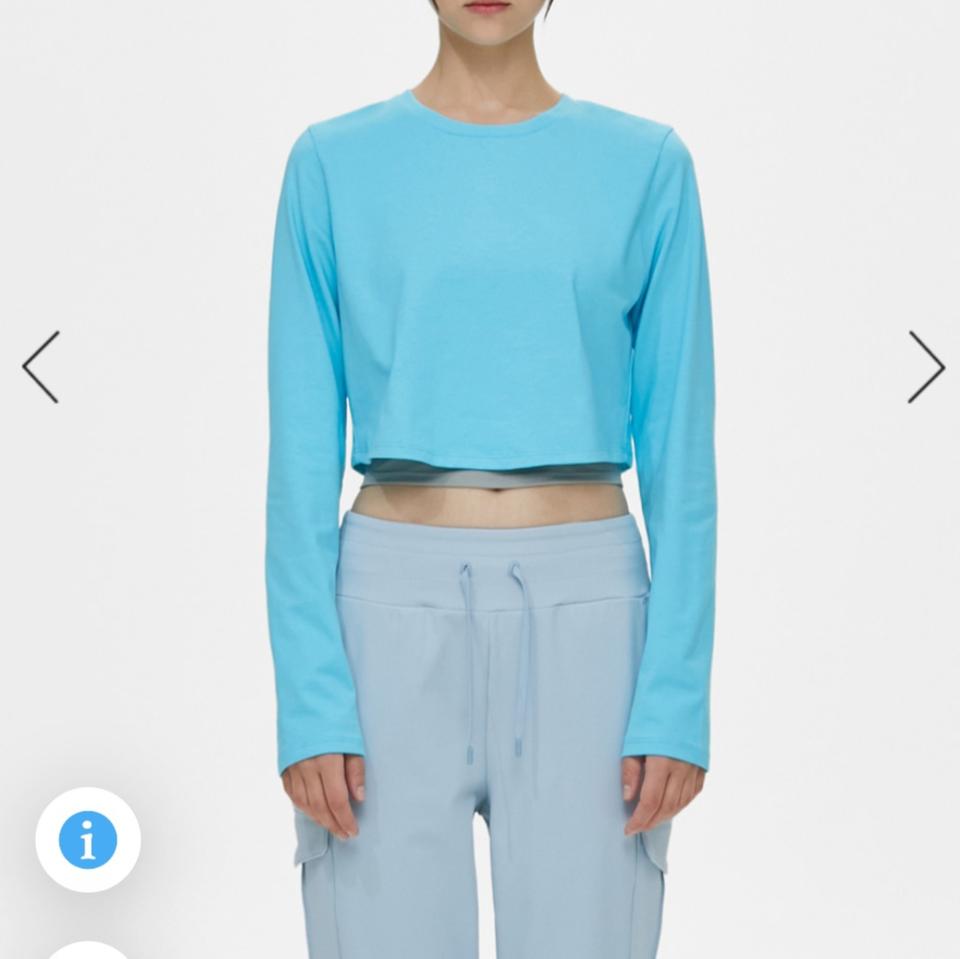 뮬라웨어 브라탑세트 크롭티셔츠 탑나시 긴팔티셔츠 핀턱 크롭티 패드 일체형