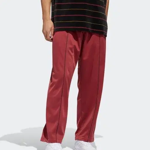 새상품 아디다스 핀턱 팬츠 오버핏 조거 스트릿 패션 크루 편한 바지