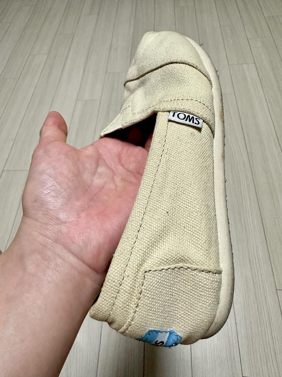 탐스 여성 슬립온 알파가타 6.5 데일리 신발 운동화