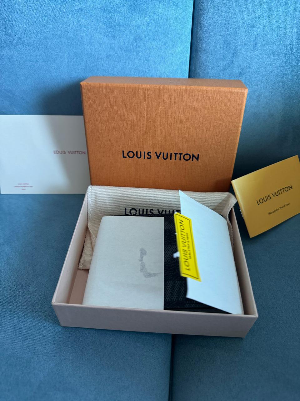 루*비통 지갑sa급